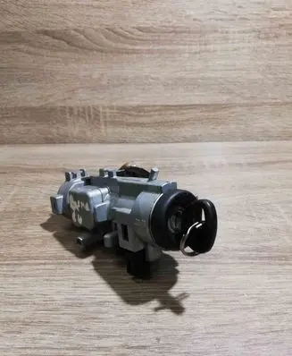 Mazda MPV Ignition lock 