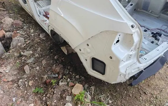 Volkswagen Atlas Cross Sport Rear quarter panel