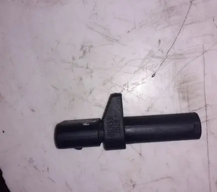 Mercedes-Benz Sprinter W906 Crankshaft position sensor 0031532828