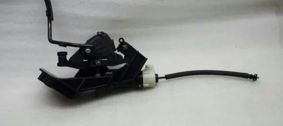 Jaguar XJ X350 Accelerator throttle pedal C2C36665