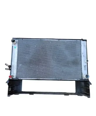 BMW 7 E65 E66 Coolant radiator 17117795138