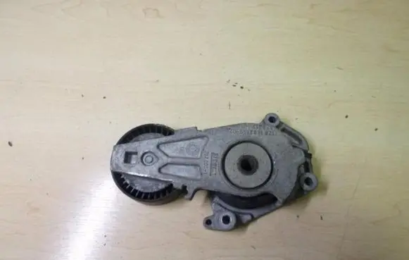 Mini One - Cooper R50 - 53 Timing belt tensioner 11281482199 VD1819