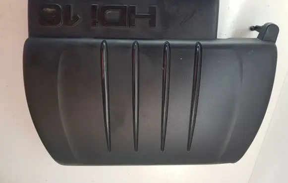 Citroen C3 Picasso Engine cover (trim)