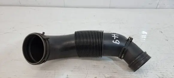 Audi Q7 4L Air intake duct part 7L6129627F