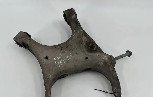 BMW X5 E70 Rear control arm 33326770952 6770952 6770954