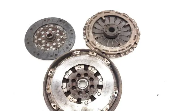 Citroen C4 I Clutch set kit 9632655880 LUK