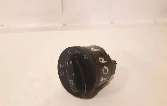 Volkswagen Golf V Light switch 1K09414319