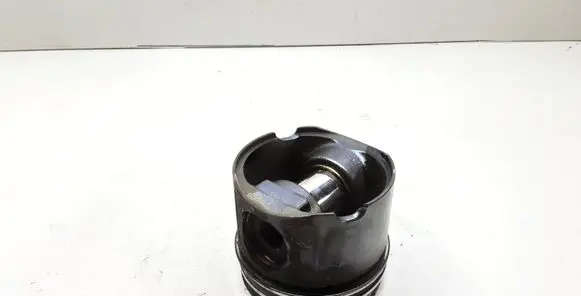 BMW X5 E53 Piston 