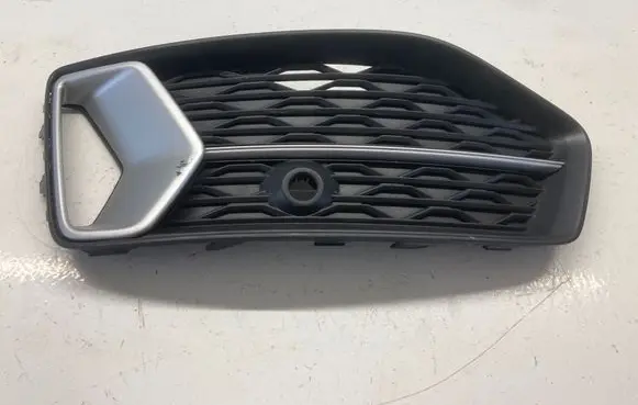Audi A6 S6 C8 4K Front bumper lower grill 4k0807681d 4K0807647P 8209710102000