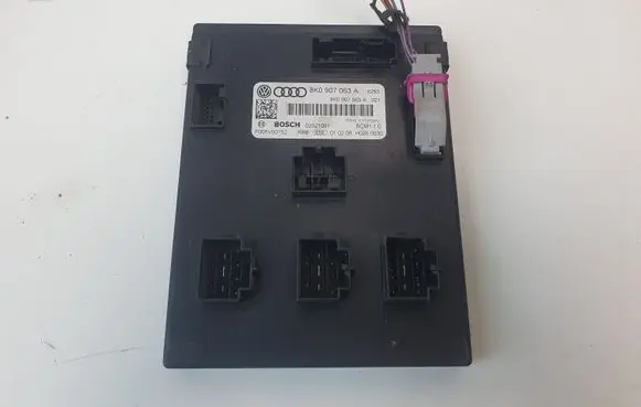 Audi A4 S4 B8 8K Comfort/convenience module 8K0907063A 02021001 F005V00752