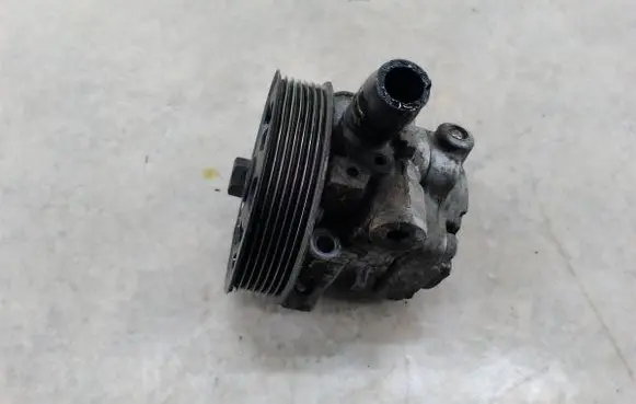 Honda Accord Power steering pump 