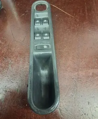 Renault Espace IV Electric window control switch 8200250650