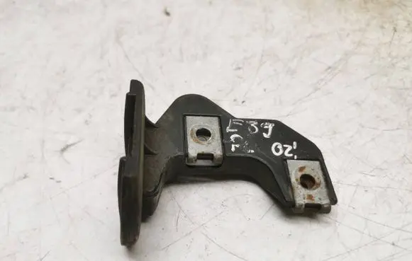 BMW 5 E39 Front bumper mounting bracket 8159361