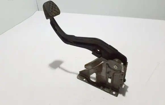 Volkswagen Amarok Brake pedal 2H0721057D