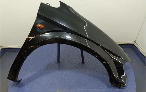 Chrysler Grand Voyager IV Fender