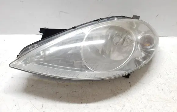 Mercedes-Benz A W169 Headlight/headlamp A1698200161