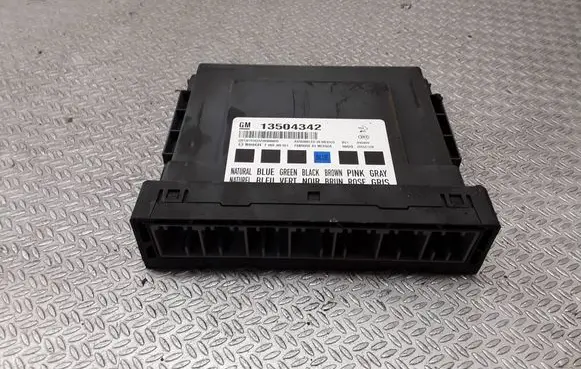 Opel Insignia A Comfort/convenience module 13504342 6002JC1206