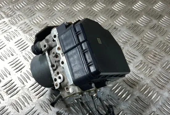 Mazda 6 ABS Pump GAM7437A0