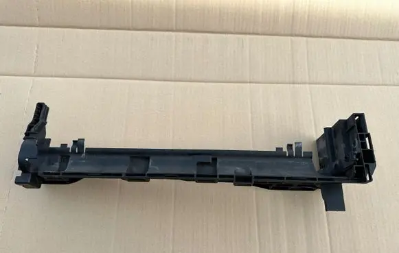 Mercedes-Benz C W205 Radiator mount bracket A0995042000