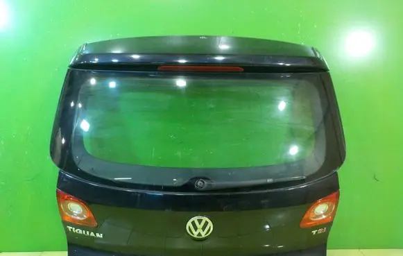 Volkswagen Tiguan Tailgate/trunk/boot lid KOMPLETNA 18AB25