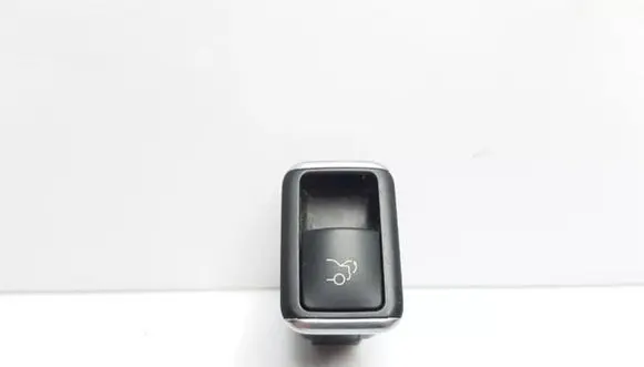 Mercedes-Benz E C207 W207 Tailgate opening switch A2079050051