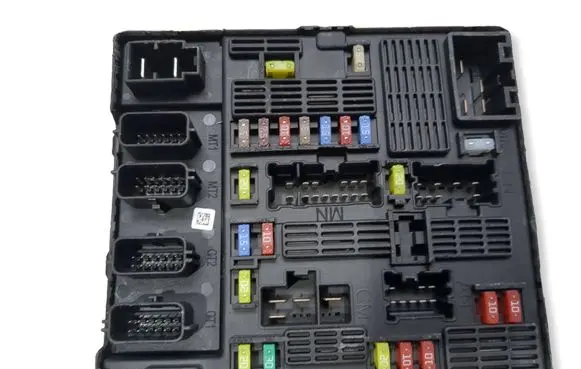 Renault Scenic III - Grand scenic III Fuse module 284B62342R 02310B1200816 2840207902300