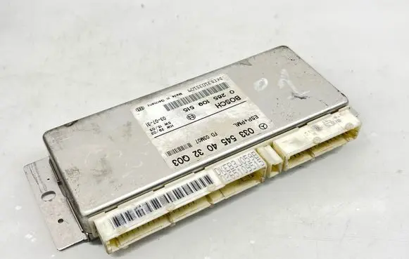 Mercedes-Benz E W211 ESP (stability system) control unit 0335454032 DKEB31035109 0265109515