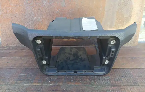 Skoda Fabia Mk2 (5J) Dashboard center trim panel 5J1858089C 5J1858089