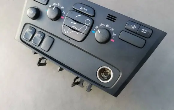 Volvo V70 Climate control unit 8691876 M6411200129 7923