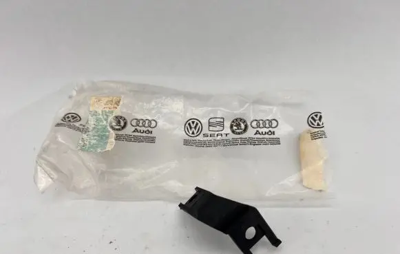 Audi 100 S4 C4 Front bumper corner part panel trim 4A0853238A