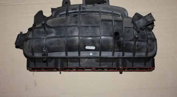 Ford Fiesta Intake manifold BM5G9424D