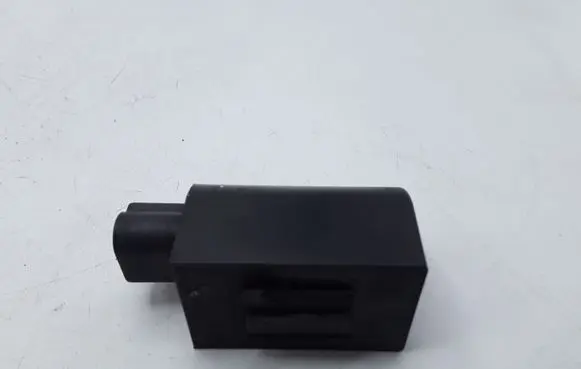 Peugeot 407 Coolant fan relay 9656112480