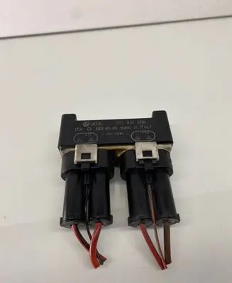 Volkswagen Transporter - Caravelle T4 Coolant fan relay 701919506 5836000