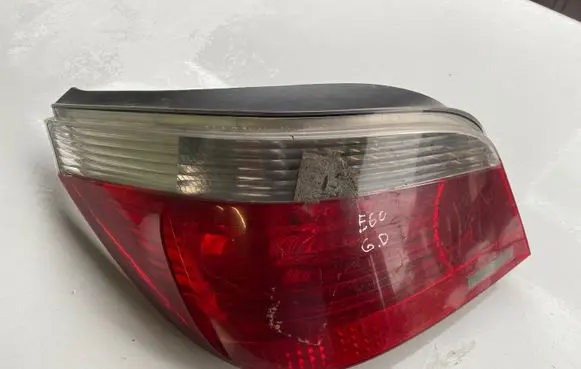 BMW 5 E60 E61 Rear/tail lights 7165737
