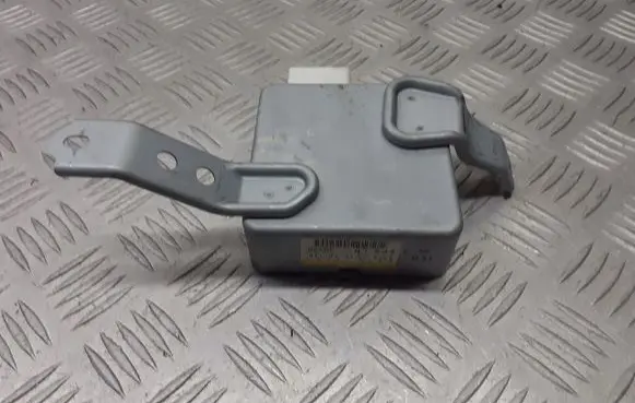 Toyota Yaris Power steering control unit/module 896500D070