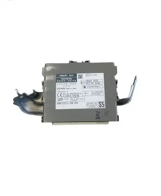 Lexus RX 450H Keyless (KESSY) go control unit/module 8999048190