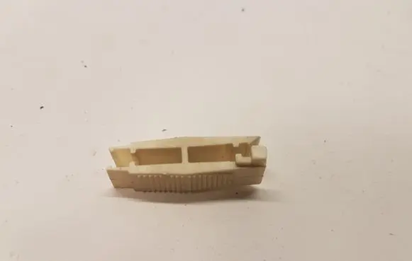 Audi A6 S6 C6 4F Fuse 8D0941802