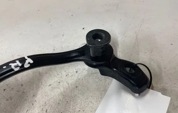 Skoda Superb B5 (3U) Front seatbelt buckle 3B0858472P 33023764