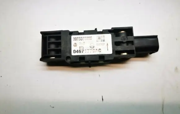 Chrysler 300 - 300C Airbag deployment crash/impact sensor 04671779AC