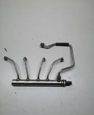 Fuel main line pipe