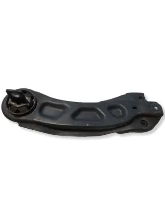 Mercedes-Benz B W246 W242 Rear control arm A2463500406