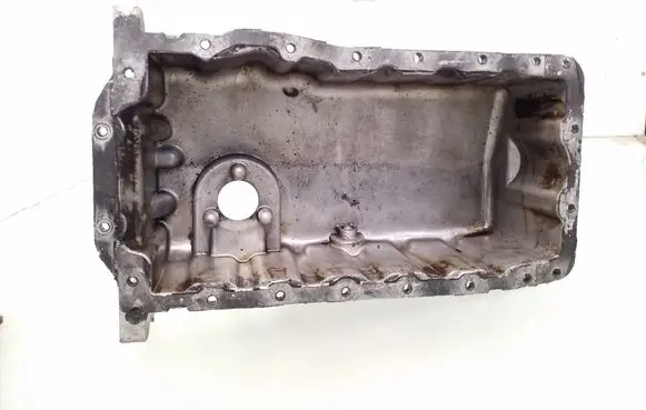 Skoda Fabia Mk1 (6Y) Oil sump 038103603N