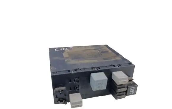 Volkswagen Golf V Fuse module 1K0937049T