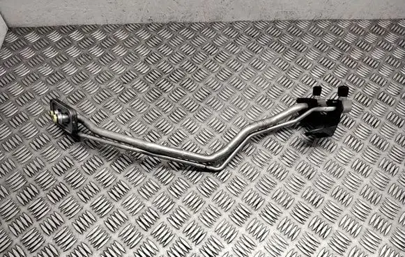 BMW X5 E70 Air conditioning (A/C) pipe/hose 9187635