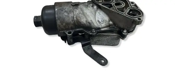 Ford Focus Oil filter mounting bracket 1712866