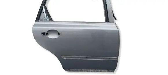 Volvo V50 Rear door