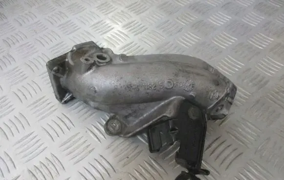 Renault Megane II Air intake duct part