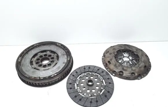 Volvo V70 Clutch set kit 30759472 30783020 5F6N7550AB