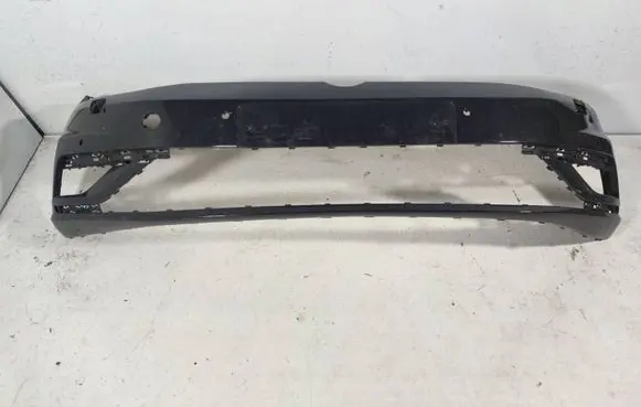 Volkswagen Golf VII Front bumper 5G0807221FL