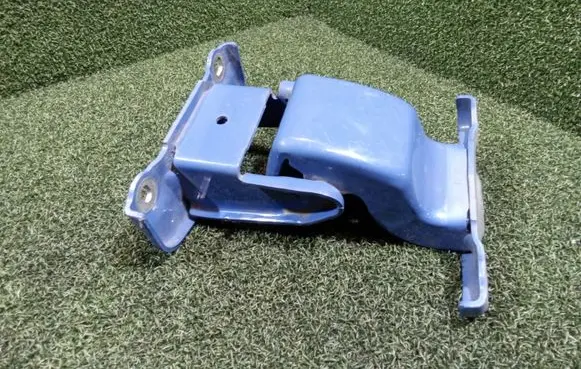 Renault Trafic II (X83) Loading door lower hinge 527428C 57854C